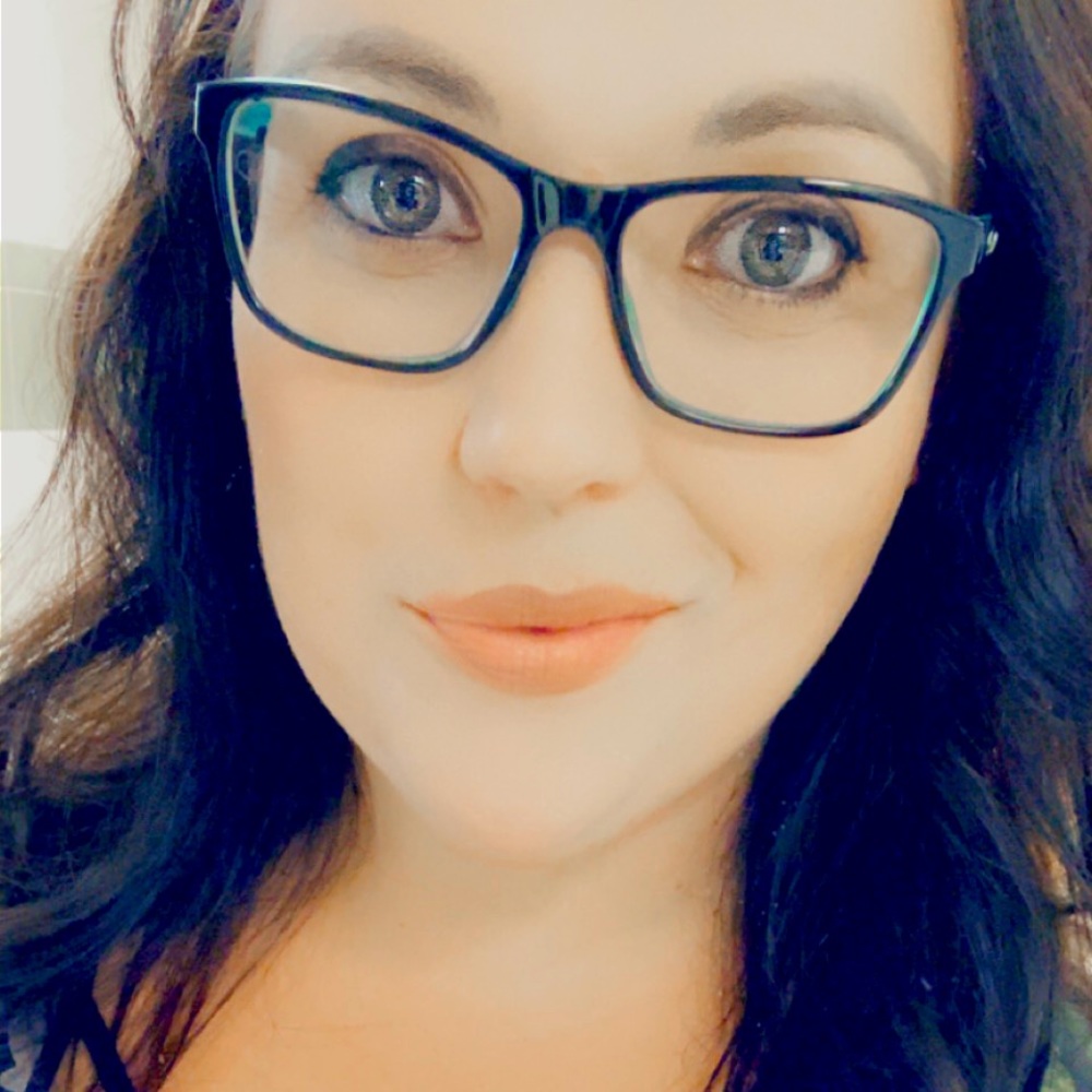 Meet your Posher, Diana